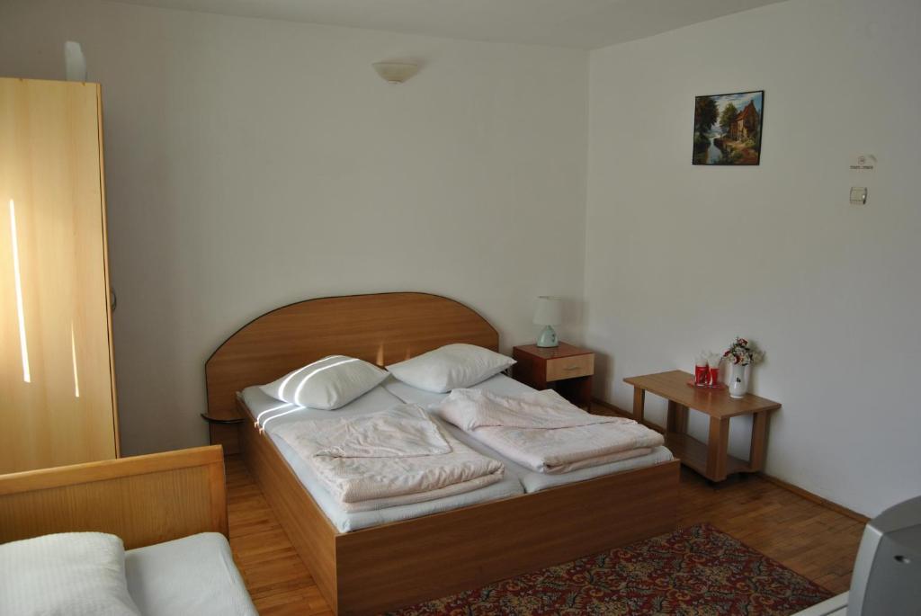 Cabana Popasul Haiducilor Petroşani Chambre photo