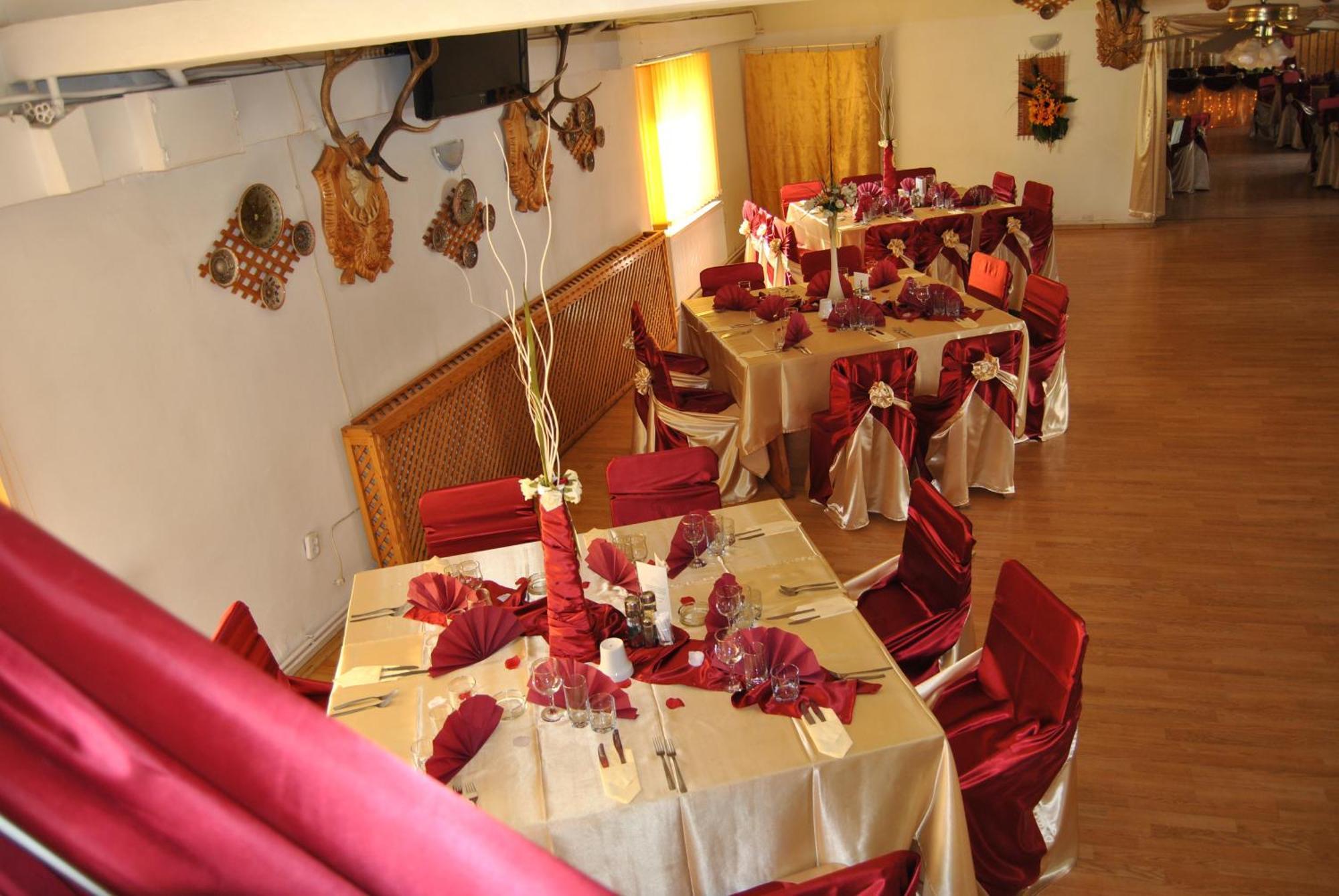 Cabana Popasul Haiducilor Petroşani Extérieur photo